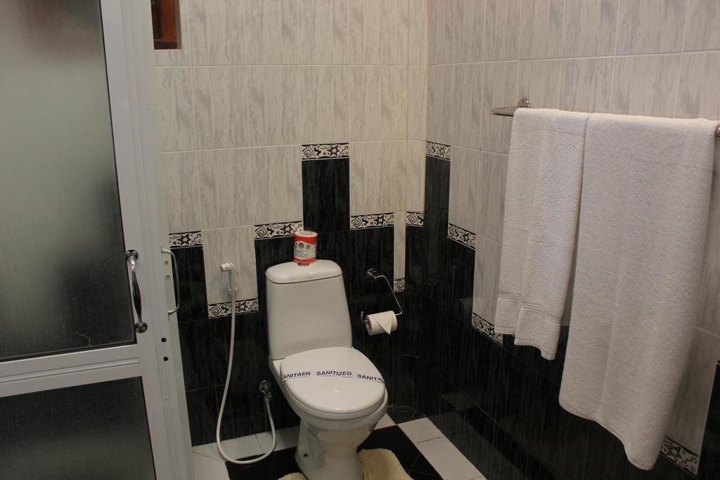 Warahena Beach Hotel Bentota Dış mekan fotoğraf