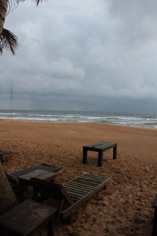 Warahena Beach Hotel Bentota Dış mekan fotoğraf