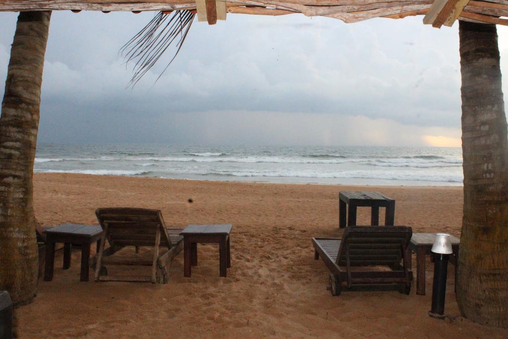 Warahena Beach Hotel Bentota Dış mekan fotoğraf